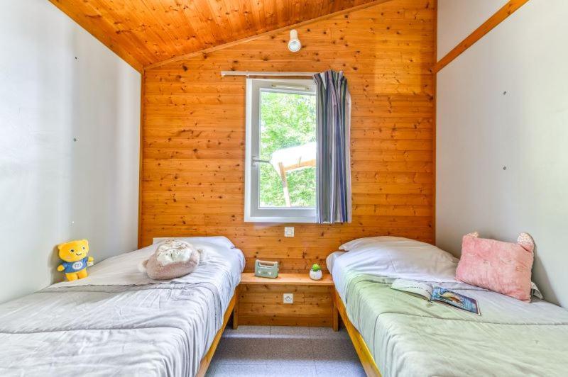 Camping La Serre Aigues-Vives  Εξωτερικό φωτογραφία